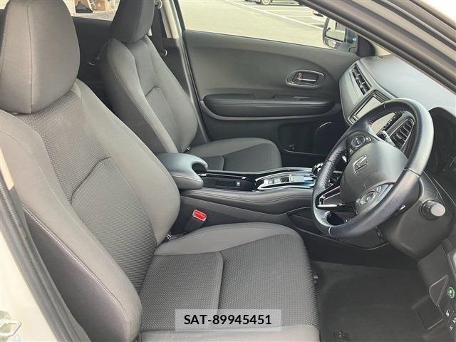 Honda VEZEL 2019-09 8563950-10