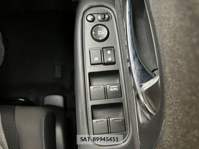 Honda VEZEL 2019-09 8563950-28