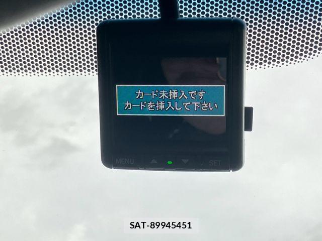 Honda VEZEL 2019-09 8563950-29