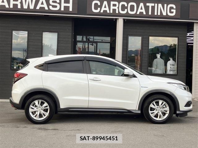 Honda VEZEL 2019-09 8563950-3