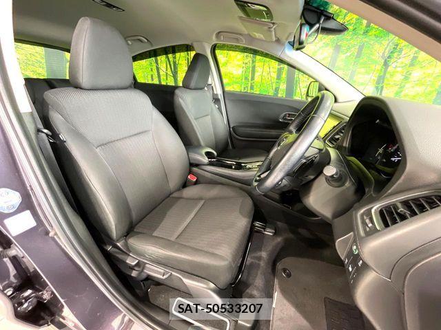 Honda VEZEL 2017-08 8563949-7