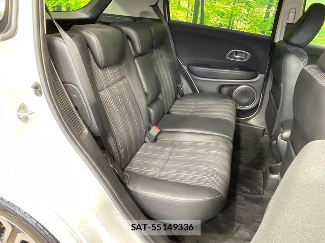 Honda VEZEL 2016-08 8563948-9