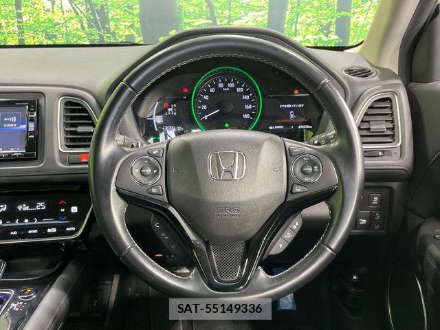 Honda VEZEL 2016-08 8563948-7