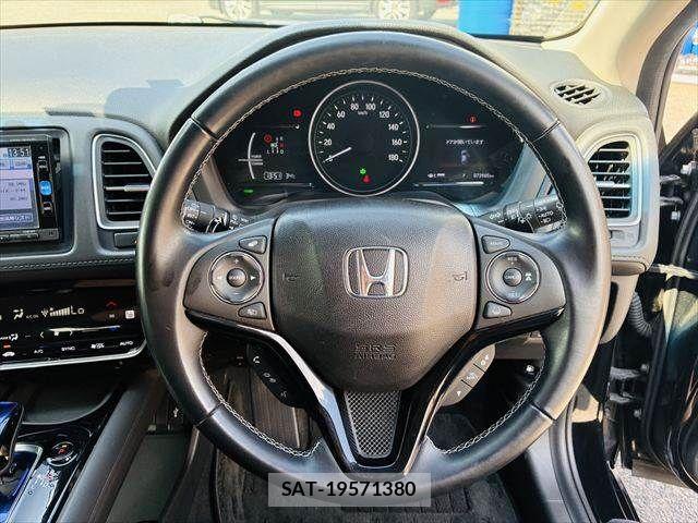 Honda VEZEL 2016-05 8629552-11
