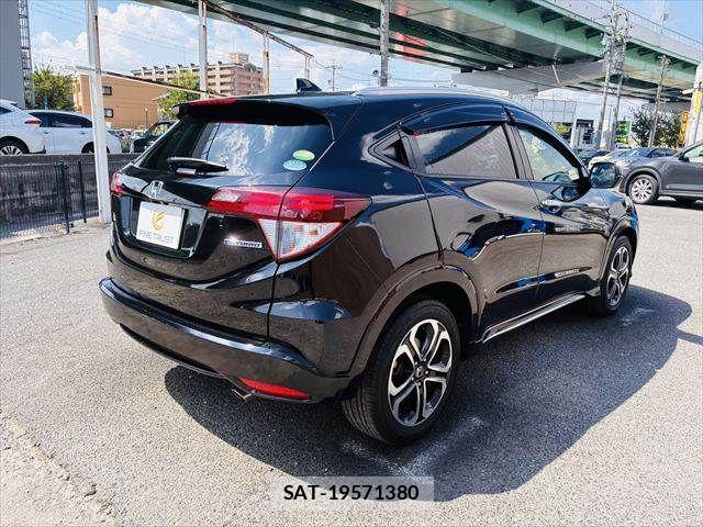 Honda VEZEL 2016-05 8629552-18