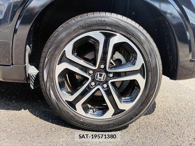 Honda VEZEL 2016-05 8629552-29
