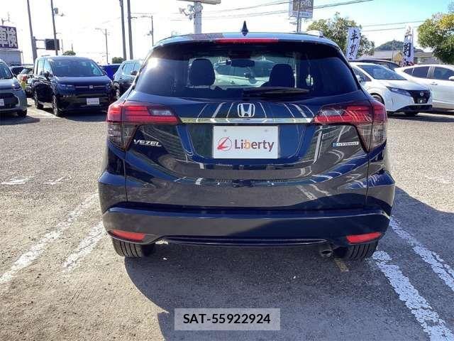 Honda VEZEL 2019-01 8629545-11
