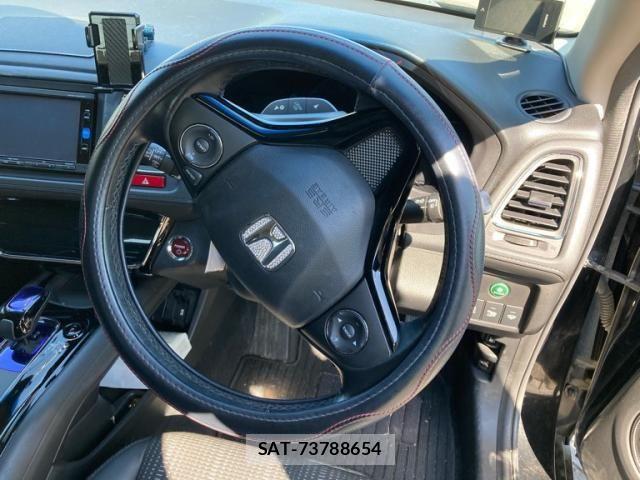 Honda VEZEL 2016-01 8629560-18