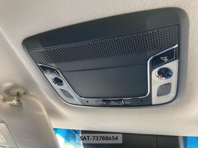 Honda VEZEL 2016-01 8629560-23