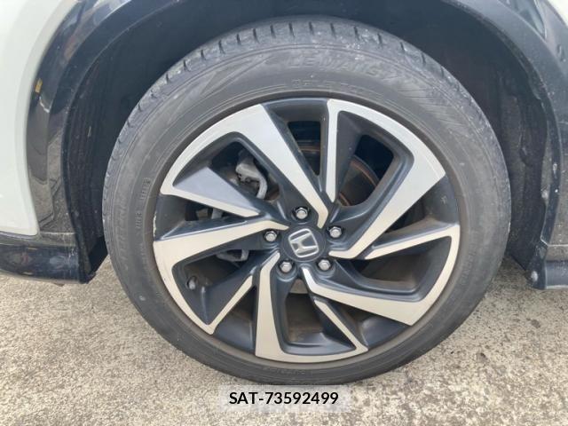 Honda VEZEL 2016-05 8629557-12