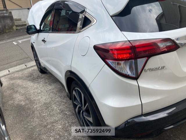 Honda VEZEL 2016-05 8629557-5