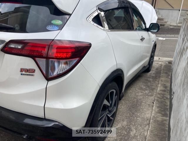 Honda VEZEL 2016-05 8629557-6