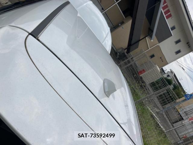 Honda VEZEL 2016-05 8629557-7