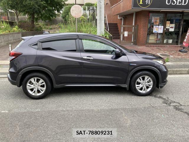 Honda VEZEL 2014-02 8629553-7