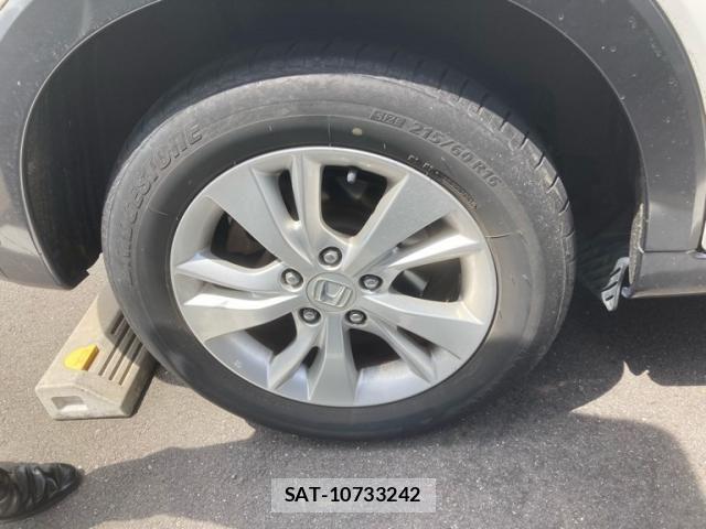 Honda VEZEL 2016-04 8629558-7