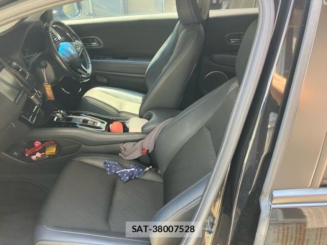 Honda VEZEL 2019-11 8629547-7