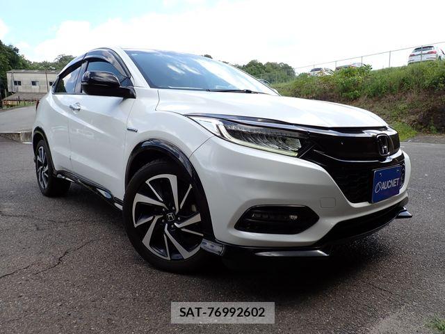 Honda VEZEL 2018-03 8629541-0