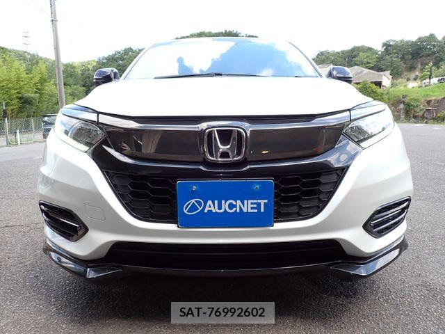 Honda VEZEL 2018-03 8629541-4