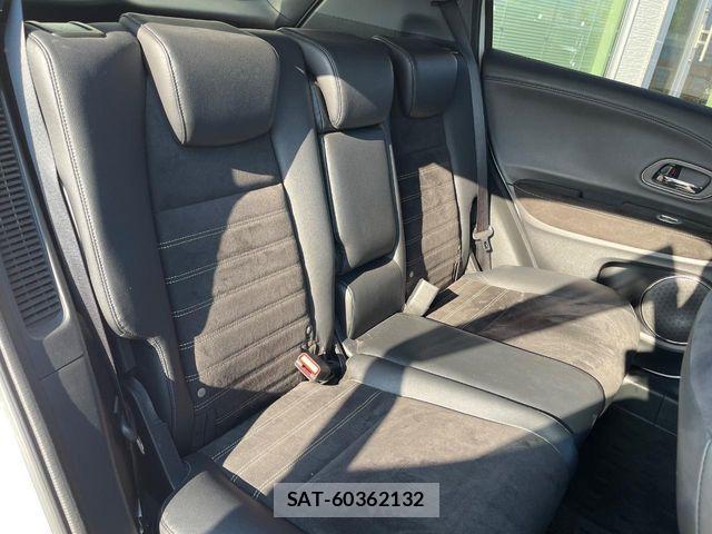 Honda VEZEL 2017-02 8629549-9