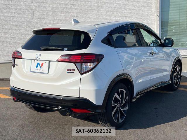 Honda VEZEL 2017-02 8629549-16