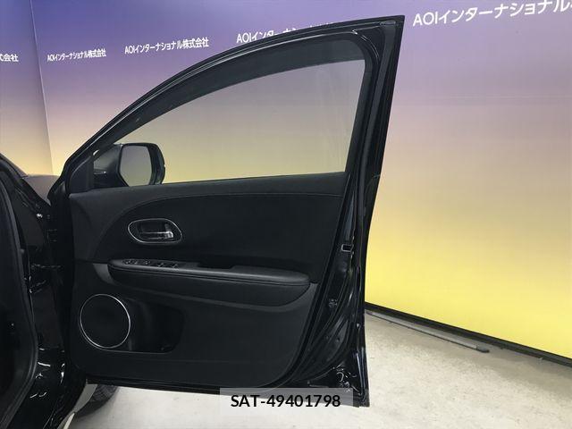 Honda VEZEL 2019-03 8629548-20