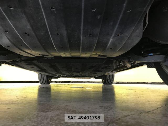 Honda VEZEL 2019-03 8629548-28