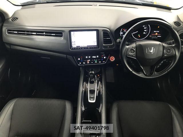 Honda VEZEL 2019-03 8629548-6