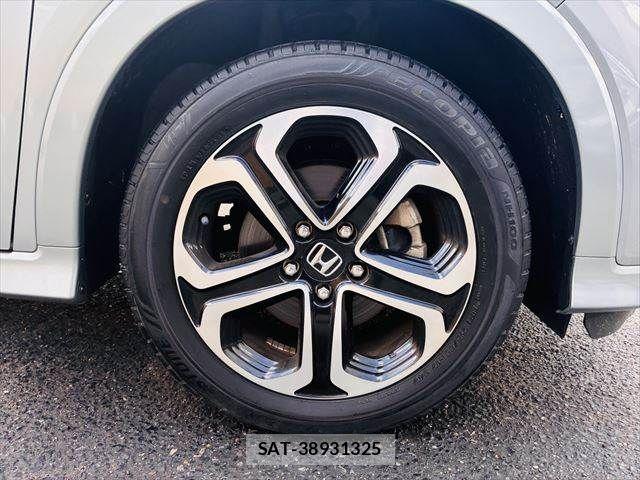Honda VEZEL 2014-08 8629551-13