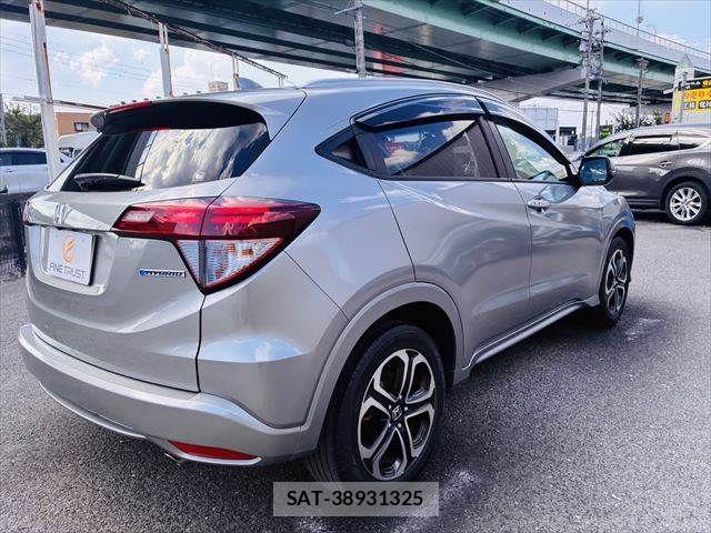 Honda VEZEL 2014-08 8629551-17