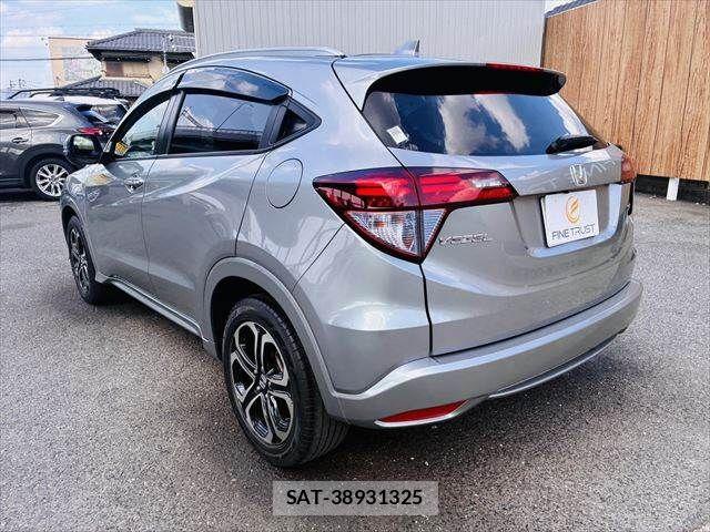 Honda VEZEL 2014-08 8629551-19