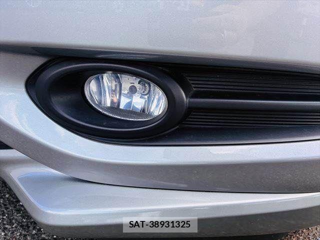 Honda VEZEL 2014-08 8629551-23