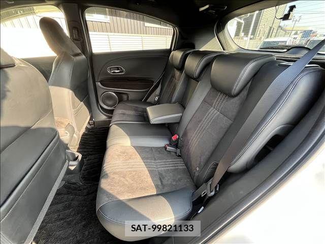 Honda VEZEL 2018-06 8662179-14