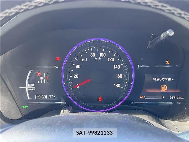 Honda VEZEL 2018-06 8662179-23