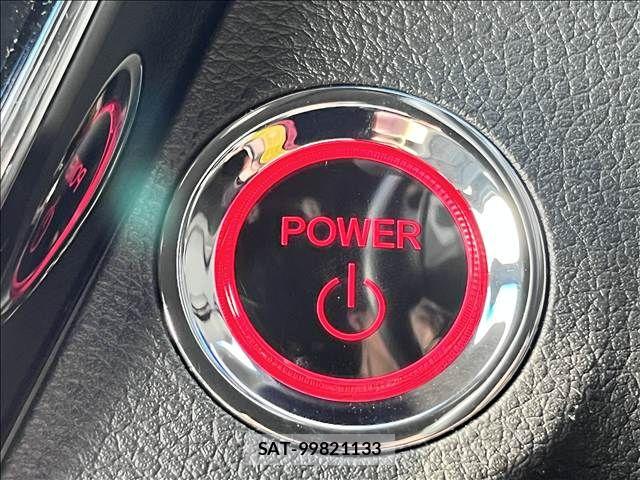 Honda VEZEL 2018-06 8662179-28