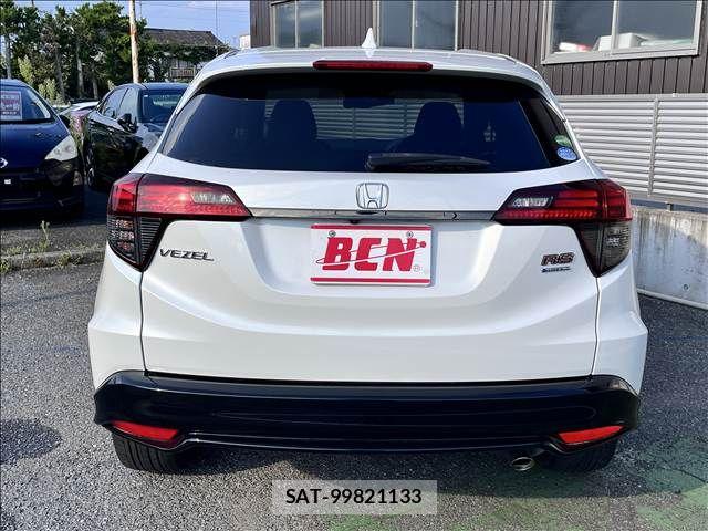 Honda VEZEL 2018-06 8662179-3