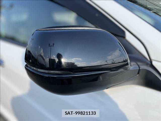 Honda VEZEL 2018-06 8662179-4