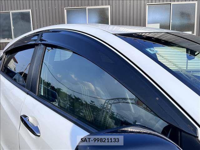 Honda VEZEL 2018-06 8662179-5