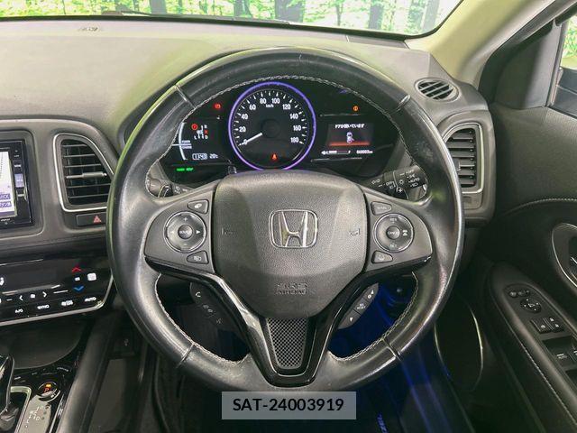 Honda VEZEL 2018-08 8667091-10