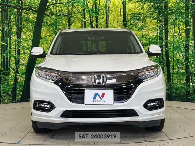 Honda VEZEL 2018-08 8667091-13
