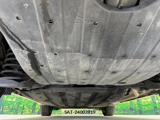 Honda VEZEL 2018-08 8667091-18