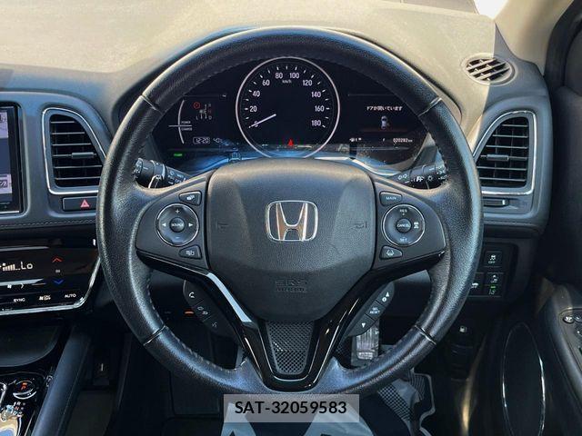 Honda VEZEL 2017-11 8667092-10
