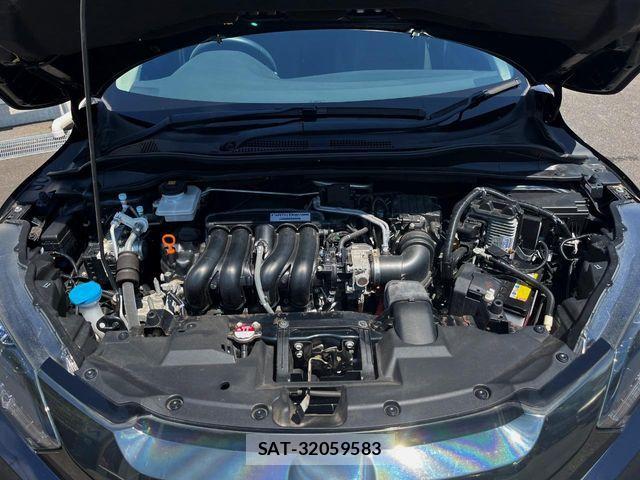 Honda VEZEL 2017-11 8667092-17