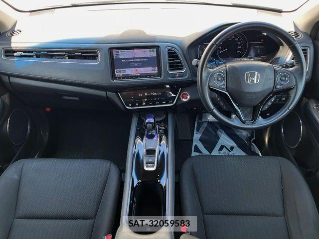 Honda VEZEL 2017-11 8667092-1