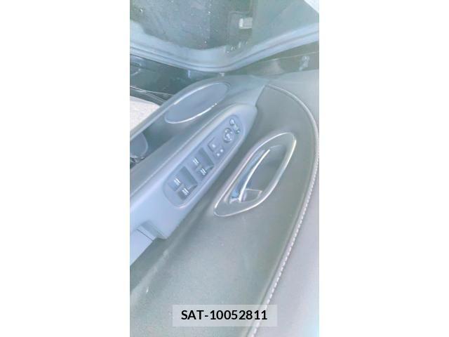 Honda VEZEL 2015-10 8667095-12