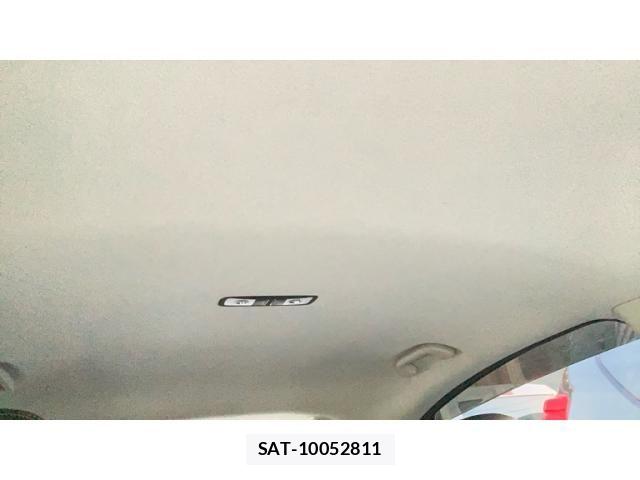 Honda VEZEL 2015-10 8667095-23