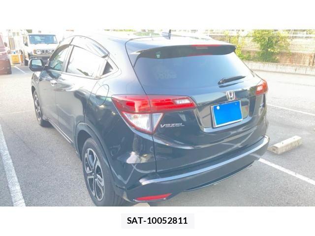 Honda VEZEL 2015-10 8667095-3