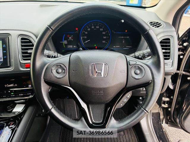 Honda VEZEL 2015-06 8667093-10