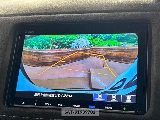 Honda VEZEL 2019-03 8667090-3