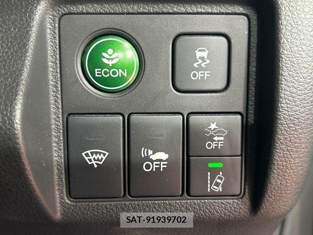 Honda VEZEL 2019-03 8667090-5