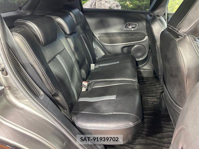 Honda VEZEL 2019-03 8667090-8